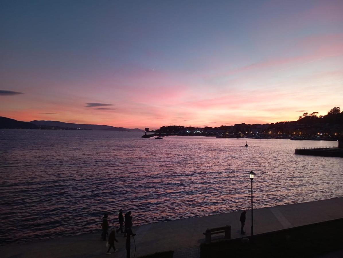 Pura Playa - Cangas Do Morrazo - Primera Linea De Playa - Rias Baixas - Galicia Exteriör bild